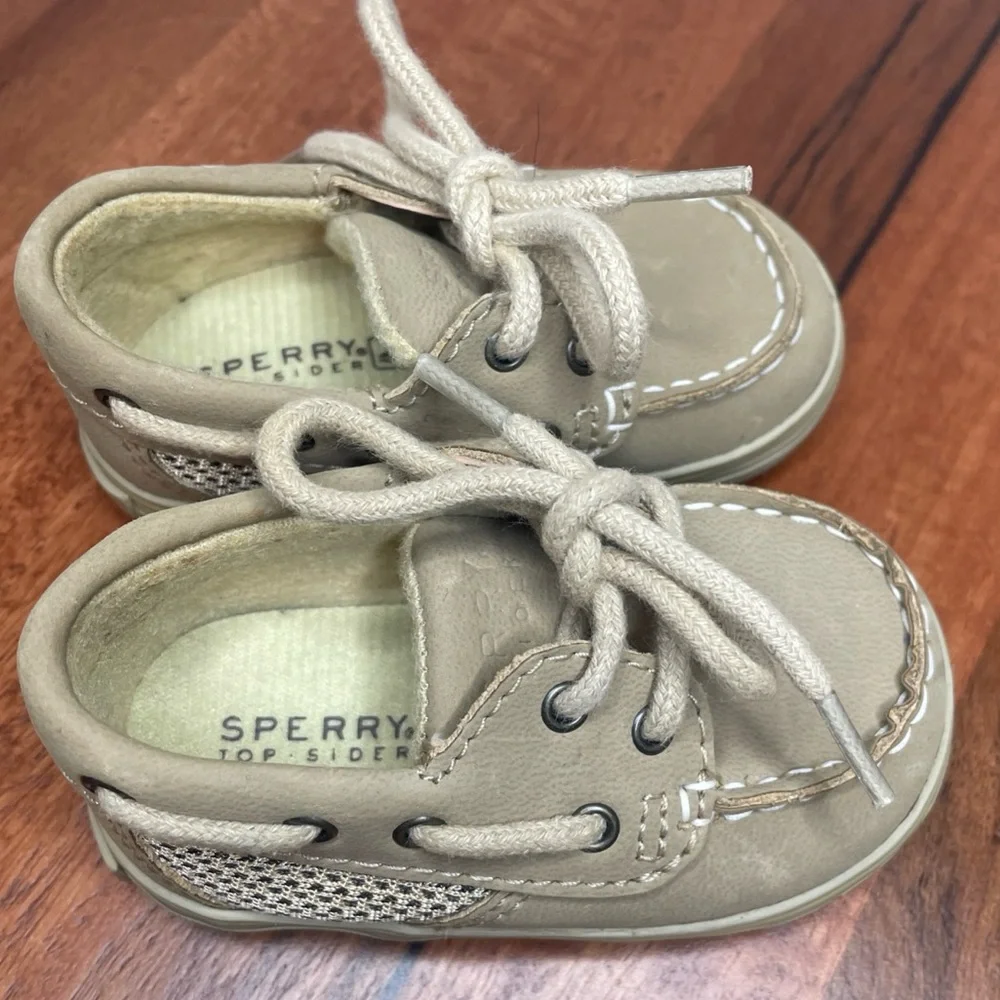 Sperry baby intrepid